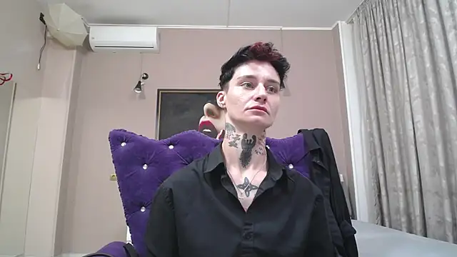 Snapshot of KennyXSX chatting on July 2026 01:39:02 PM KennyXSX online show from July 2026 01:39:02 PM