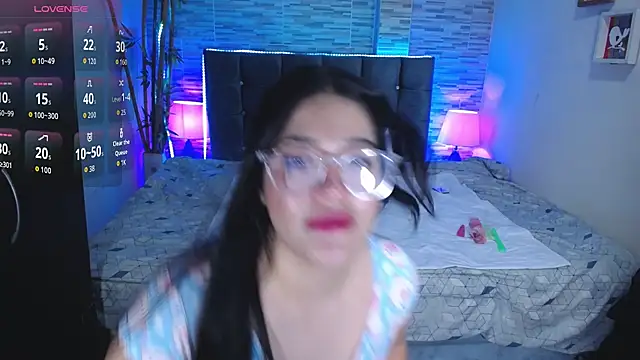 Valeri hot22 online show from March 2026 08:36:02 PM