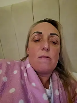 theblondecocklover online show from February 2026 07:42:02 PM