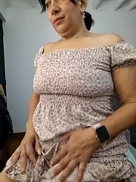 christy ant online show from April 2026 05:50:02 PM