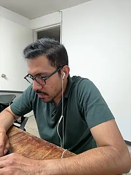 AdrianGarcia89 online show from August 2026 02:44:02 AM