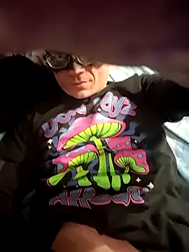 Sinuel online show from January 2026 11:09:02 PM