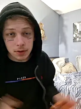 boolboy27 online show from May 2026 07:04:02 AM