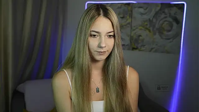 Snapshot of angel_lin chatting on July 2026 04:31:02 PM angel lin online show from July 2026 04:31:02 PM