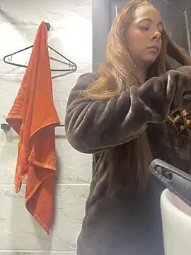 katia Gray2 online show from April 2026 07:36:01 PM