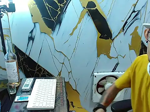 Boy tatto77 online show from March 2026 12:53:01 PM