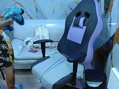 Boy tatto77 online show from April 2026 12:08:02 PM