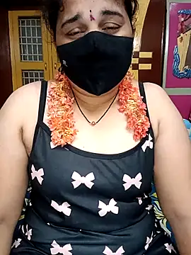 maduri   online show from April 2026 02:28:01 PM