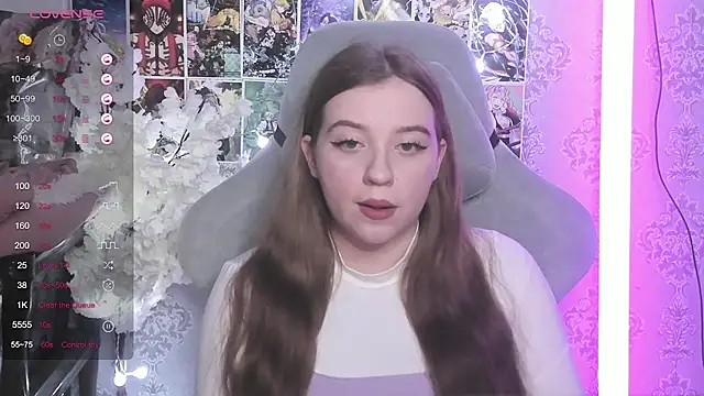 chisifri1 online show from May 2026 11:32:01 PM