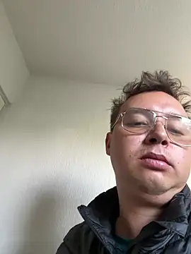 Burndew online show from March 2026 05:09:02 PM