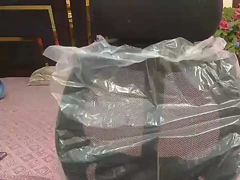 bold-smirthii online show from April 2026 04:24:02 AM