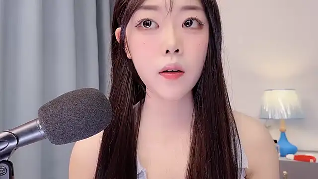 smalldaisy online show from April 2026 03:26:01 AM