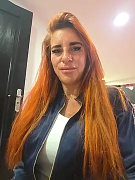 LaLynn online show from July 2026 05:42:01 PM
