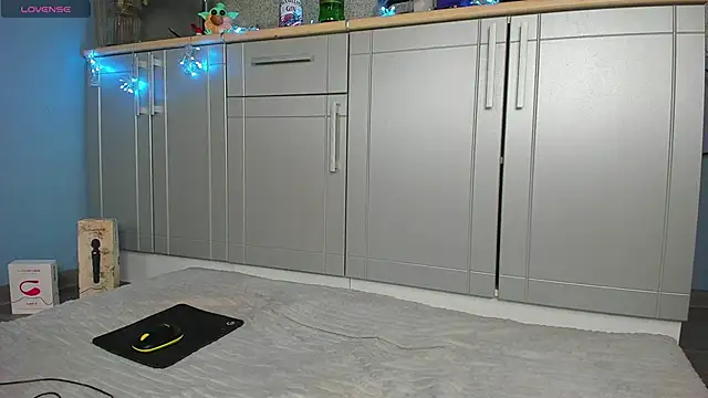 Stefa Evi online show from May 2026 05:23:01 AM
