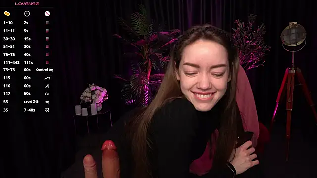 Velouraa online show from March 2026 12:48:02 AM