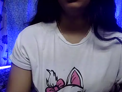 cute Dirty Diva online show from May 2026 01:47:02 AM