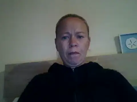 Snapshot of jennyblondeuk chatting on May 2026 07:54:02 PM jennyblondeuk online show from May 2026 07:54:02 PM