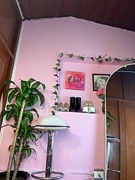  zoe bakerr online show from March 2026 05:14:01 PM