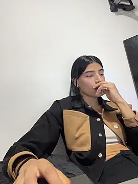 Ema Rose  online show from April 2026 08:25:02 PM