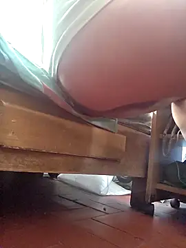 Snapshot of karelyruiz15 chatting on April 2026 07:20:02 PM karelyruiz15 online show from April 2026 07:20:02 PM