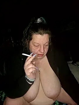 Snapshot of tigresse3 chatting on January 2026 10:45:01 PM tigresse3 online show from January 2026 10:45:01 PM