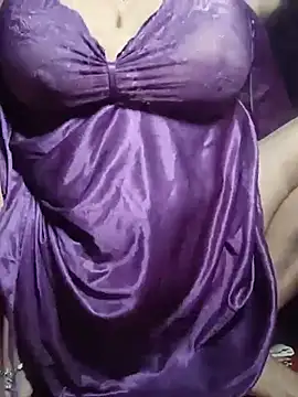 Snapshot of Hot-Angale chatting on June 2026 06:00:02 PM Hot-Angale online show from June 2026 06:00:02 PM