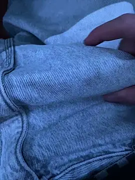 LittleGuy 2007 online show from April 2026 11:02:01 PM