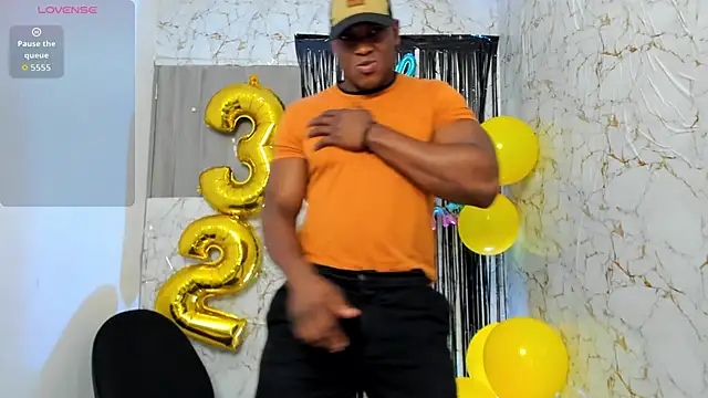 Snapshot of ArexBlack chatting on June 2026 12:13:02 AM ArexBlack online show from June 2026 12:13:02 AM
