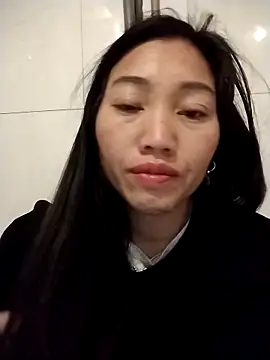 Lovephay8x online show from February 2026 11:43:01 PM