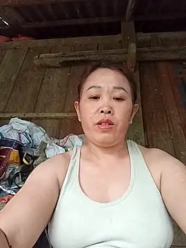 dakota-kis online show from April 2026 11:21:02 PM