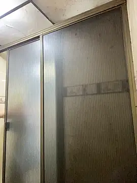 Scarlet auraa online show from April 2026 06:23:01 PM