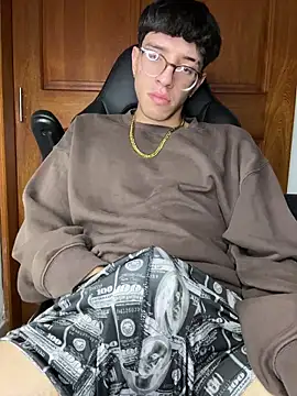 ArthurDavies  online show from January 2026 09:13:01 AM