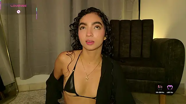 adelineevs online show from February 2026 02:07:02 AM