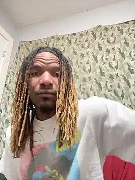 Snapshot of backbonebreaker chatting on January 2026 08:39:02 AM backbonebreaker online show from January 2026 08:39:02 AM