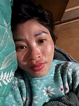 Hiniyk2 online show from February 2026 02:15:02 PM