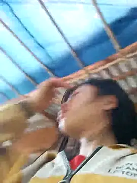 Hiniyk2 online show from February 2026 07:23:02 AM