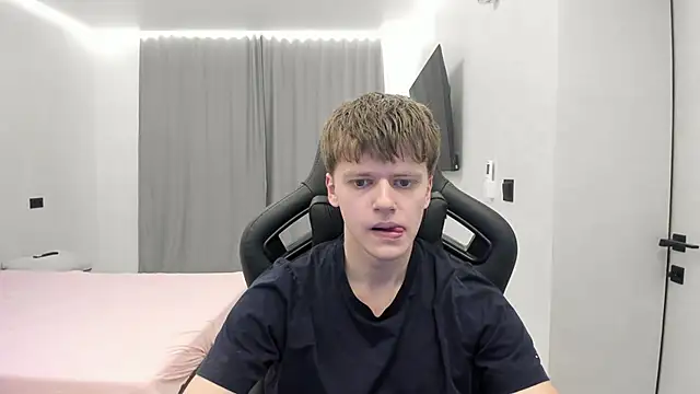 bonekoambalabu online show from April 2026 05:57:01 PM