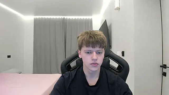 bonekoambalabu online show from April 2026 07:08:01 PM