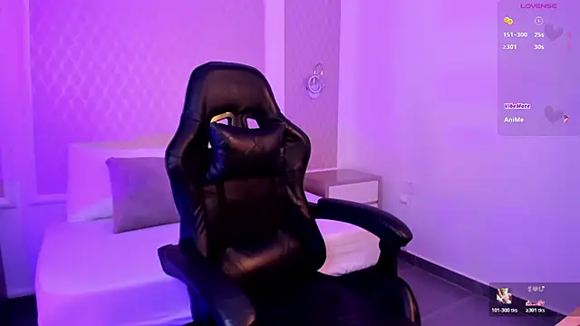 nina desire  online show from March 2026 07:09:01 PM