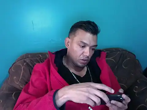 Snapshot of latinomoreno95 chatting on January 2026 07:49:02 PM latinomoreno95 online show from January 2026 07:49:02 PM