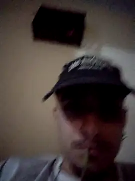 Fefe2805 online show from June 2026 07:28:02 AM