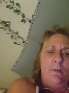 HotAzMilf online show from April 2026 08:41:02 AM