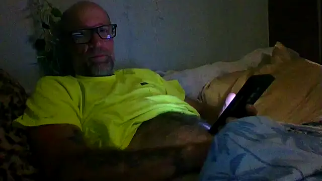 Snapshot of tittycum3636 chatting on July 2026 04:05:01 AM tittycum3636 online show from July 2026 04:05:01 AM