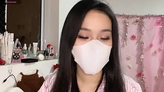 Tieu-May online show from March 2026 09:30:01 PM