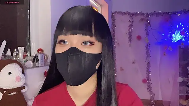 Tieu-May online show from March 2026 10:18:02 AM