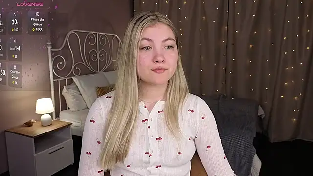 Angel  Grace online show from April 2026 12:17:01 AM