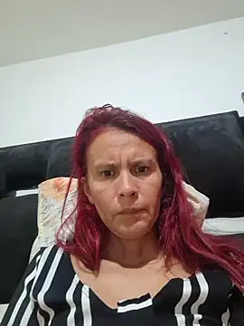 cintia love online show from March 2026 10:13:02 PM