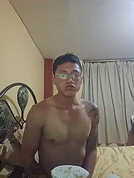 Xavlex0803 online show from April 2026 12:49:02 AM