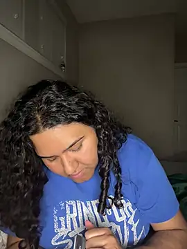 Angeliccreamyrican online show from April 2026 04:54:01 AM