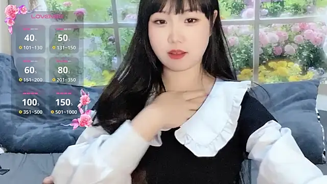 Snapshot of xiaoguai99 chatting on March 2026 01:06:02 PM xiaoguai99 online show from March 2026 01:06:02 PM